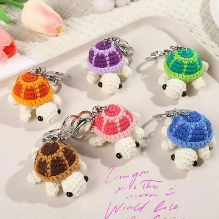 Porte-clés tortue en crochet fait main