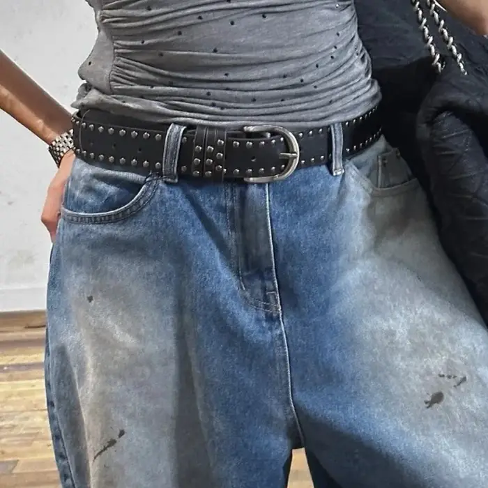 Ceinture en cuir noir et blanc de style punk pour femmes