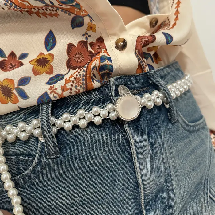 Ceinture élastique élégante pour femme avec incrustation d'agate et fausses perles
