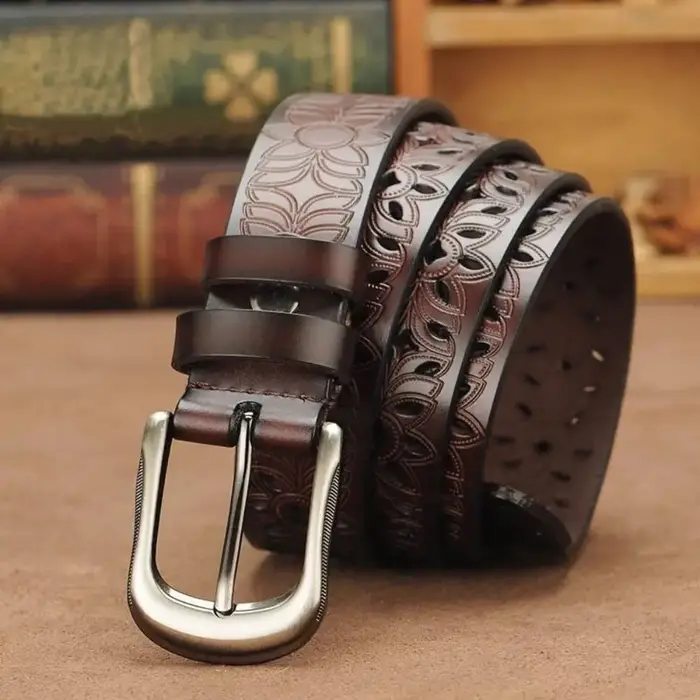 Ceintures en cuir pour femmes