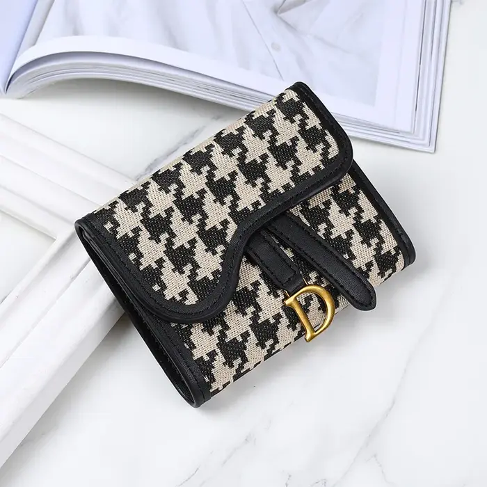 Portefeuille pour femme de style vintage, nouveau modèle, porte-monnaie à clip en D, multifonctionne