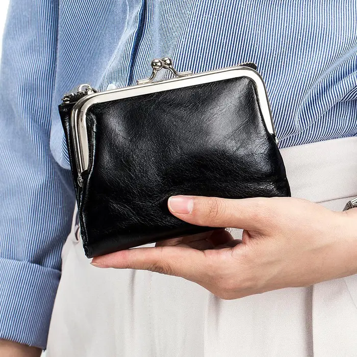 Portefeuille vintage en cuir pour femme