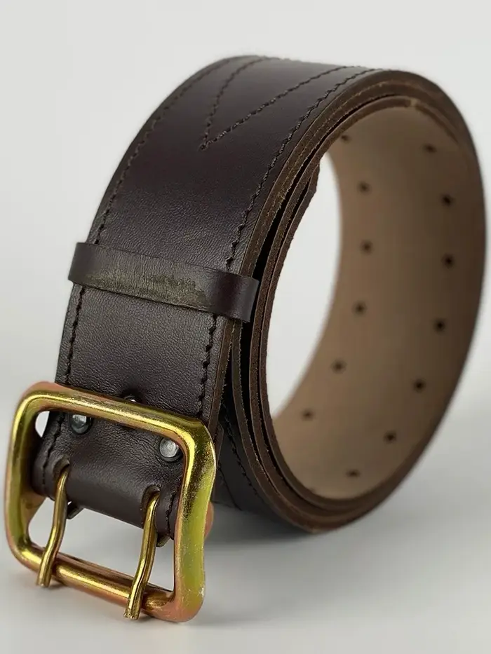 Ceinture en cuir de vachette à double boucle métallique russe, noir et marron