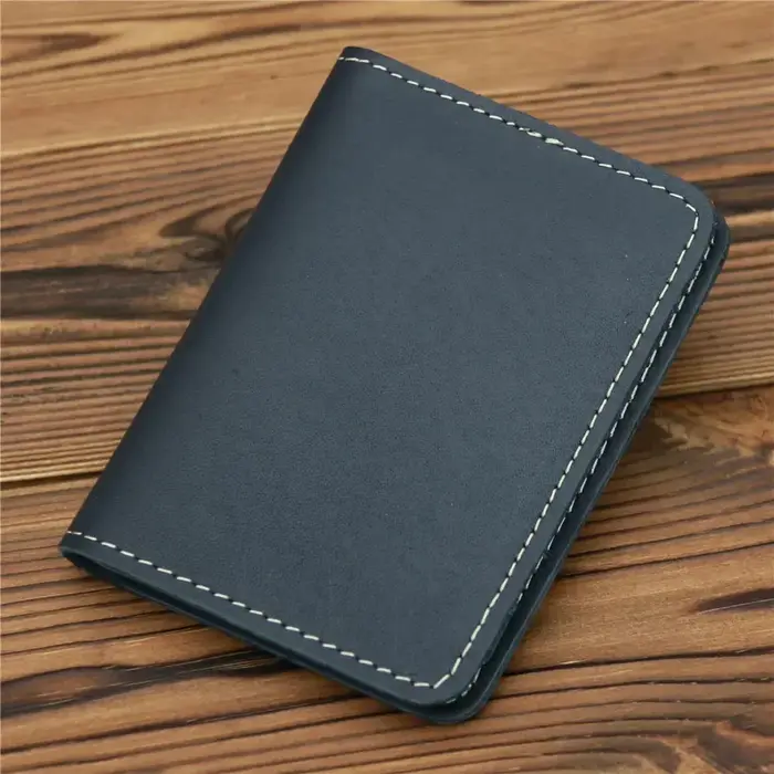 Porte-carte de crédit en cuir artisanal