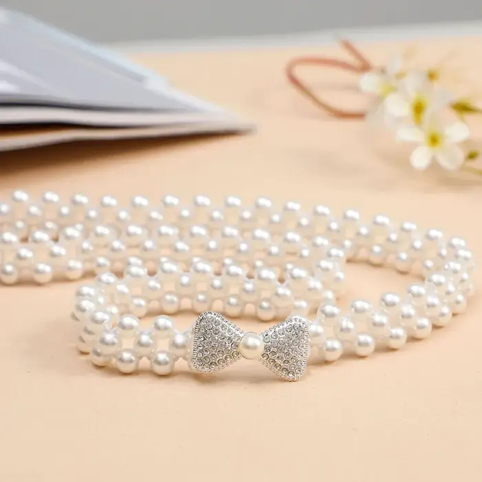 Ceinture de taille élégante en perles pour femmes