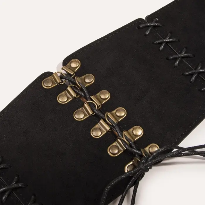 Ceinture large façonnant taille
