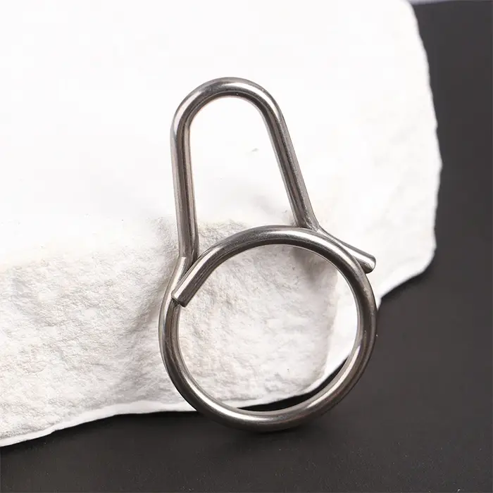 Porte-clés en alliage de titane avec clip ceinture