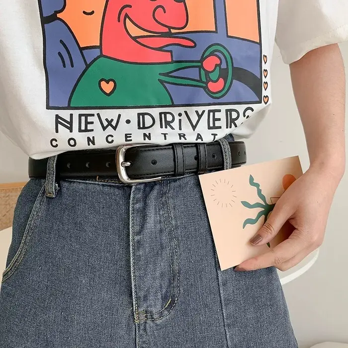 Une ceinture pour femmes et hommes