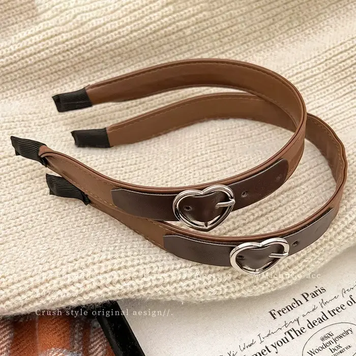 Boucle de ceinture couleur café