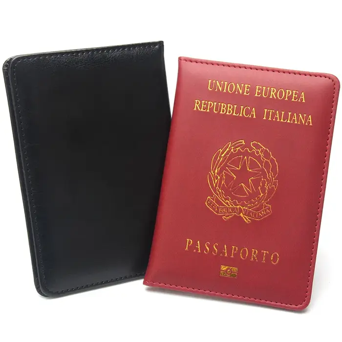 Porte-passeport en cuir italien