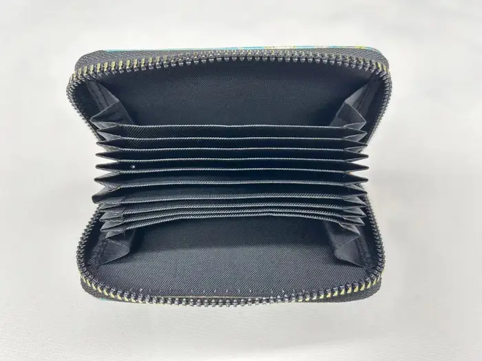 Porte-cartes artistique en cuir végétalien avec fermeture éclair