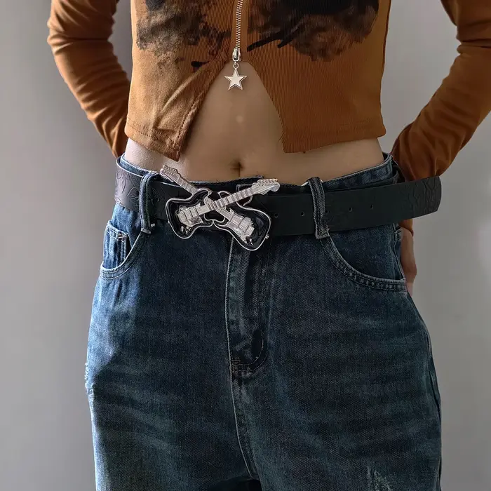 Rock Style guitare grande boucle en cuir PU ceinture en relief pour femmes personnalisé décontracté hommes