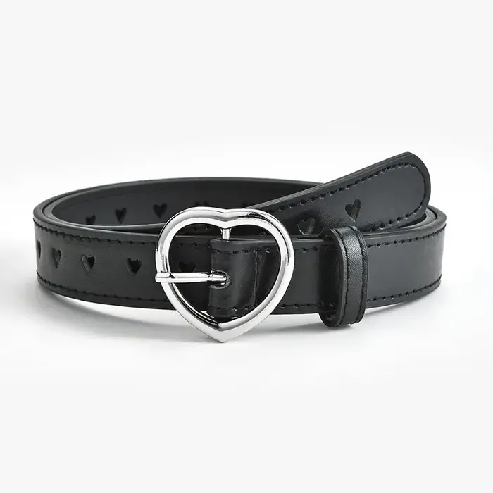 Ceinture pour femme tendance à boucle en forme de cœur, polyvalente et décontractée - Design minimal