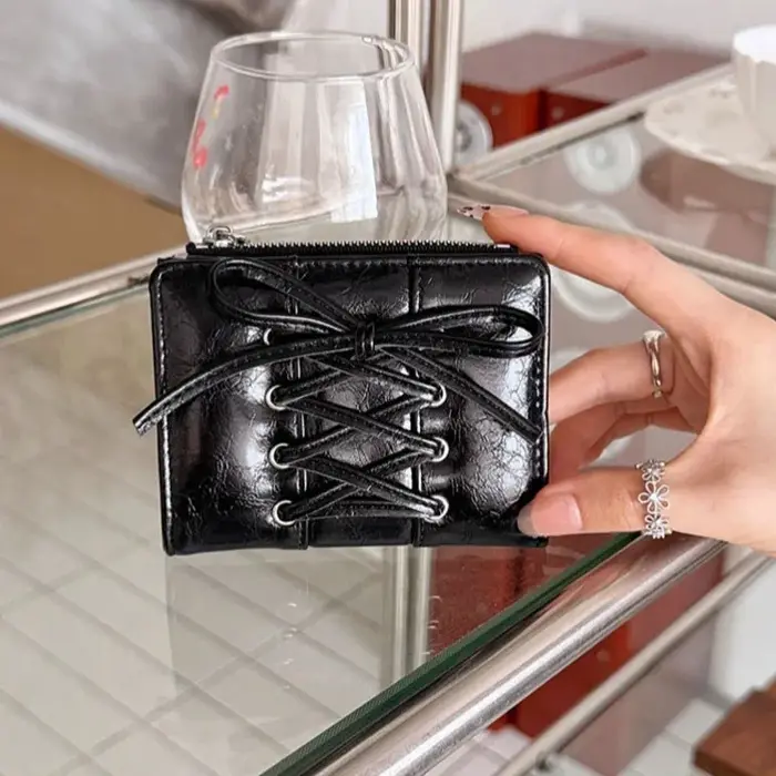 Portefeuille ultra fin à lacets pour femmes