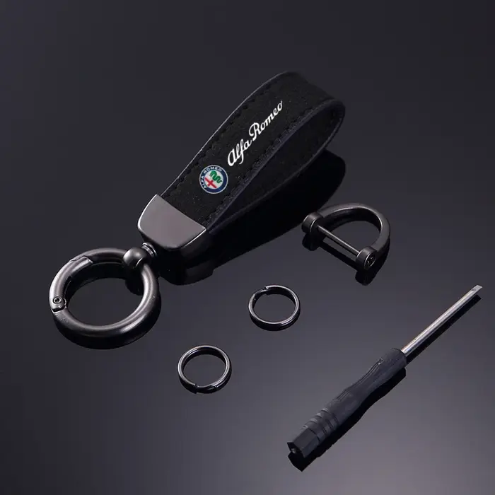 Porte-clés de voiture en daim Kaychain, pendentif, cadeaux haut de gamme pour Alfa Romeo Giulietta M