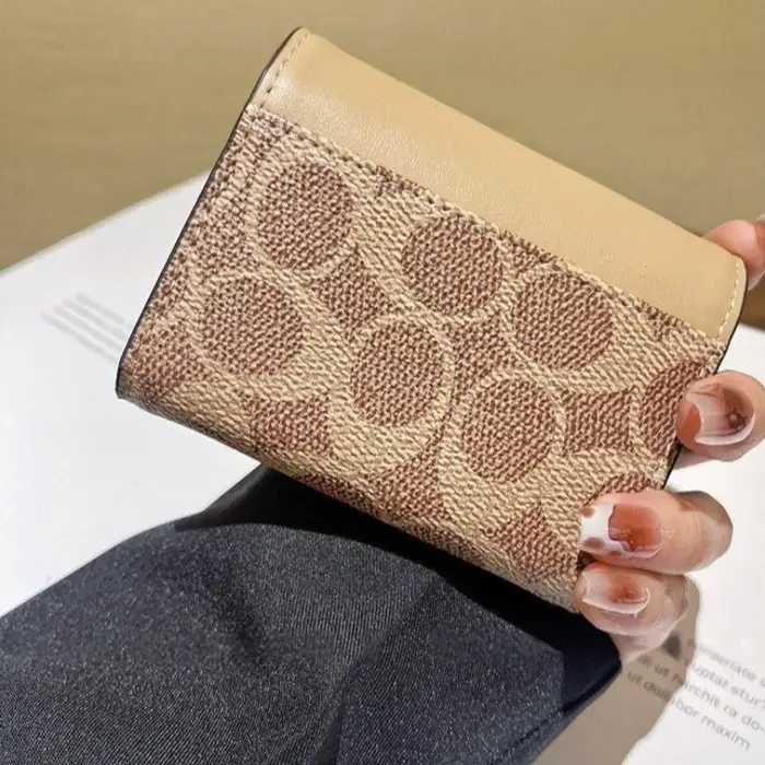 Portefeuille de rangement multifonctionnel haut de gamme en cuir de camélia