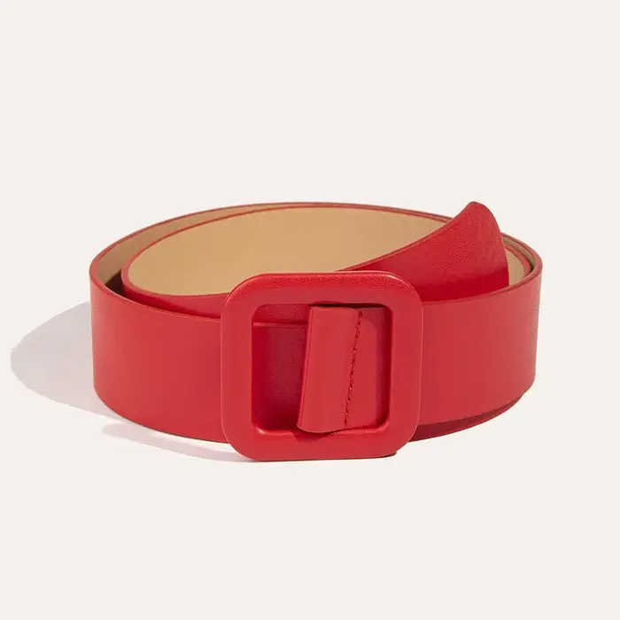 Ceinture à boucle carrée simple