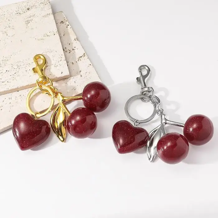 Porte-clés Breloque Cœur Cerise Exquis