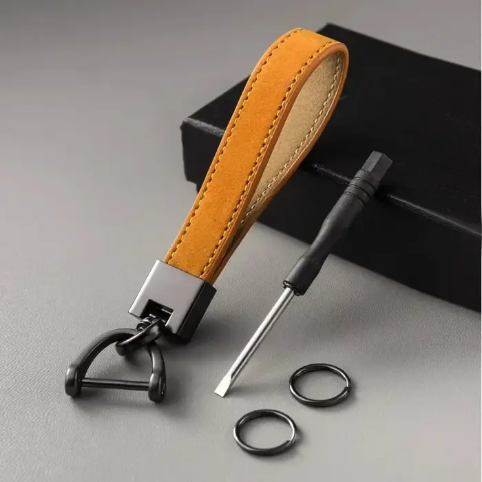 Porte-clés de voiture en cuir véritable de luxe