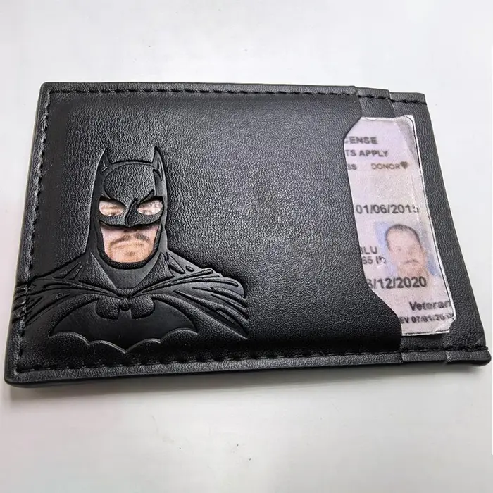 Nouveau Portefeuille en Cuir 2026 Motif Chauve-Souris Personnalisé Masque de Super-Héros Porte-Cartes