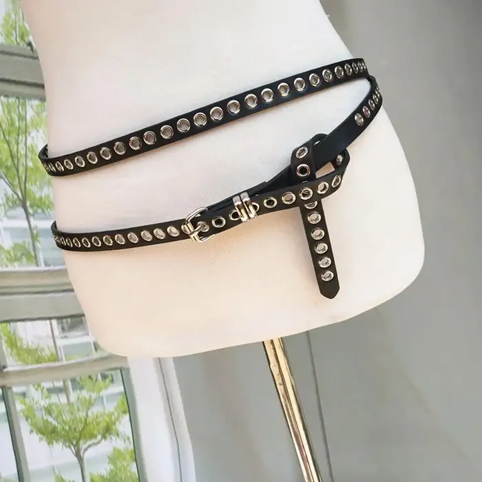 Ceinture de taille en cuir PU avec œillets à rivets