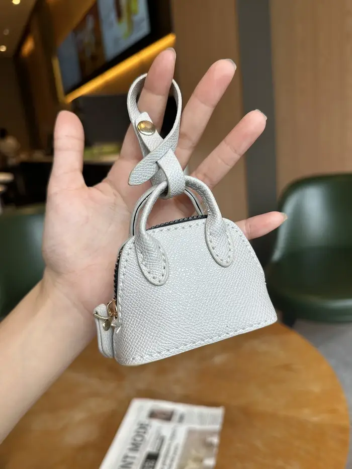 Mini portefeuille coquille pour femme, porte-monnaie polyvalent et tendance, pochette pour écouteurs, petit sac de rangement pour femme, pendentif