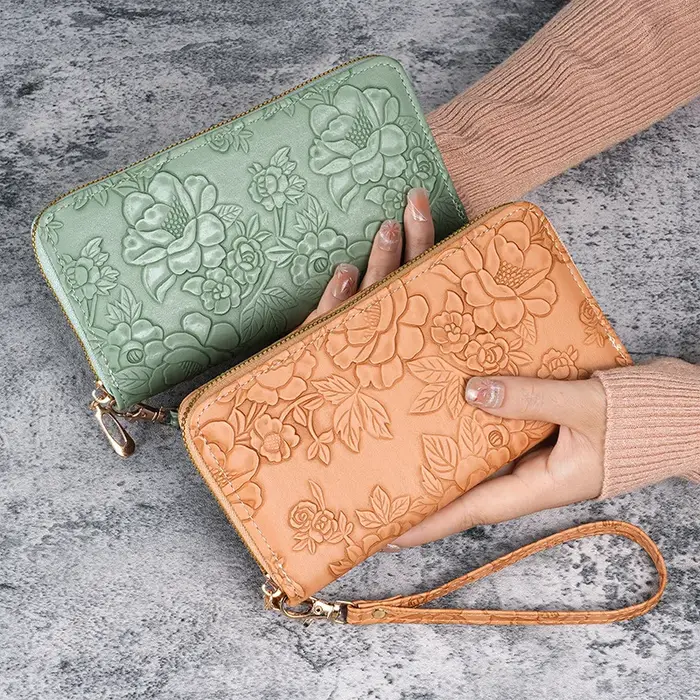 Portefeuille long pour femme en cuir gaufré floral - Porte-carte de crédit avec fente pour téléphone
