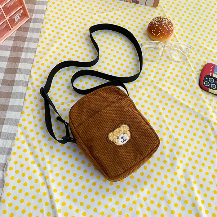 Porte-monnaie portable en velours côtelé avec motif ours