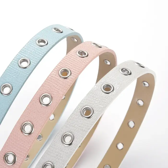 Ceinture en cuir pour femme, tendance et fraîche, avec détails ajourés, pour jeans, style punk minimaliste unique pour le quotidien