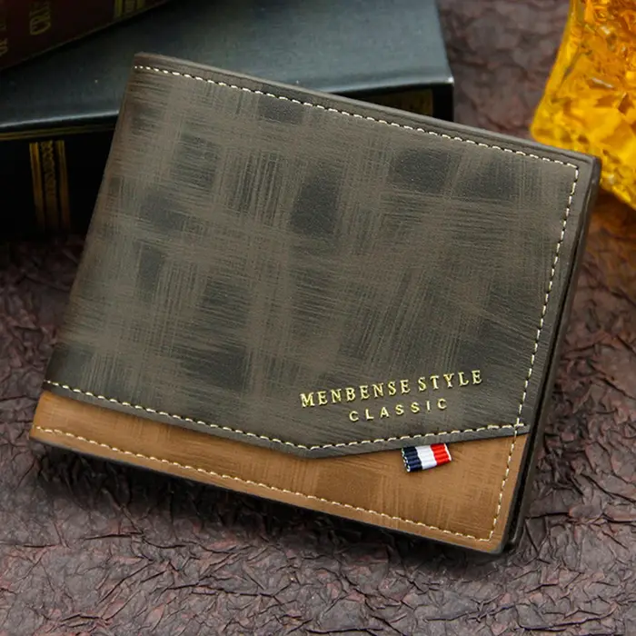 Portefeuilles courts pour hommes