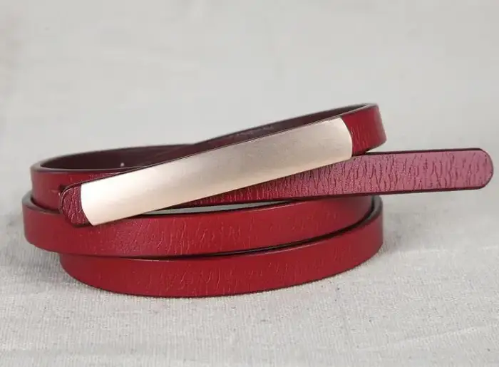 Ceintures noires en or pour femmes, boucle en métal, étroit, cuir véritable, pour femmes, marque de luxe, styliste