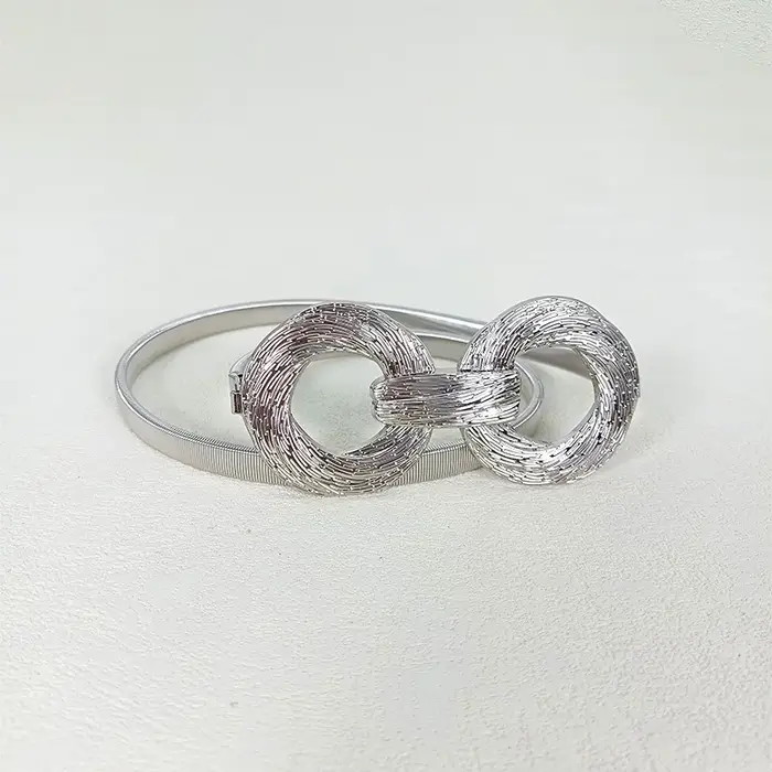 Ceinture en métal élégante pour femmes
