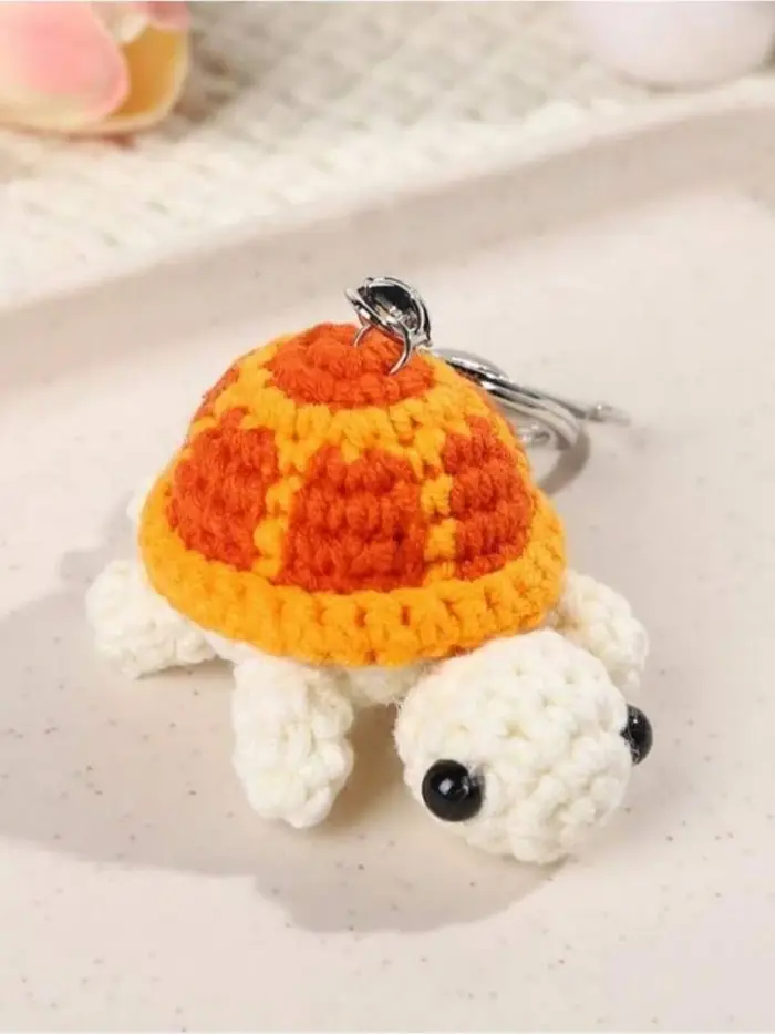 Porte-clés tortue en crochet fait main