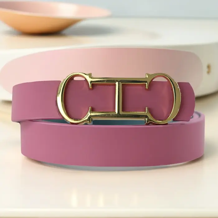 Ceinture pour femme de la marque CH