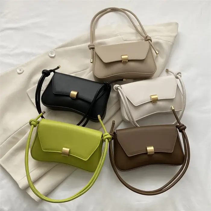 Sac à bandoulière en cuir de couleur unie pour femmes