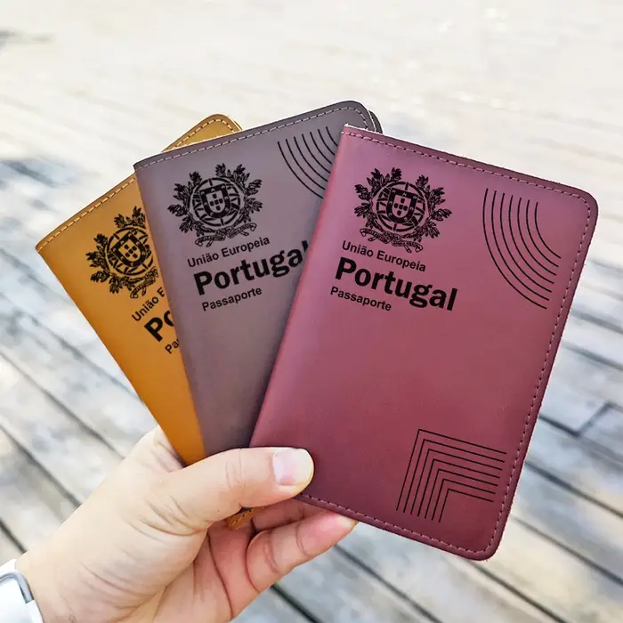 Porte-passeport en cuir véritable fait à la main de la république portugais