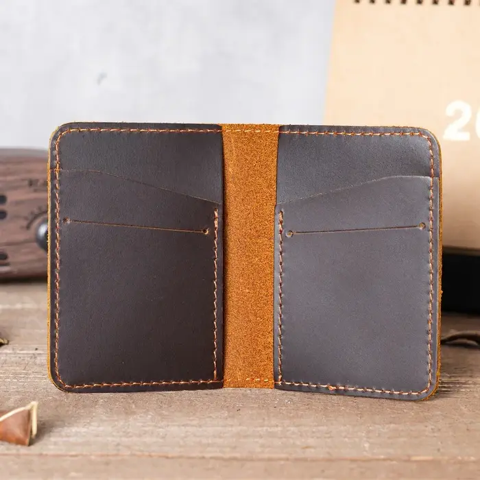 Porte-cartes de crédit en cuir fait à la main pour hommes