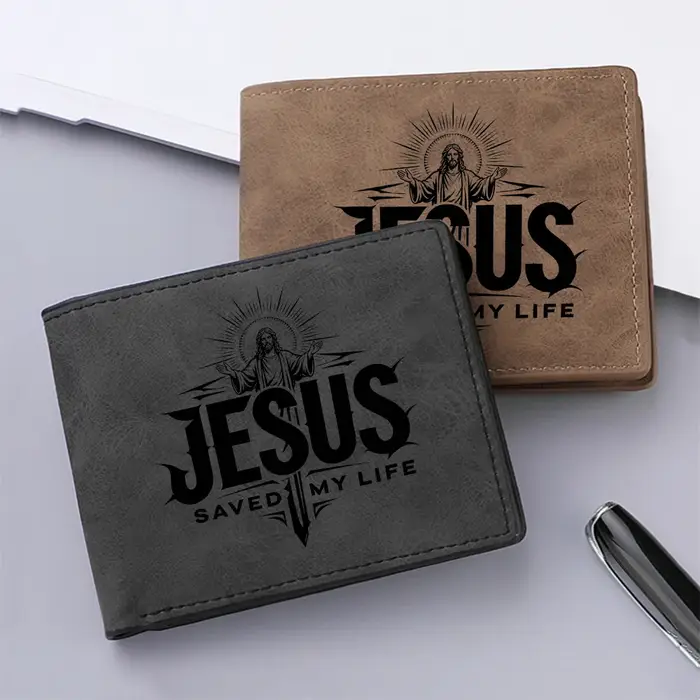 Portefeuille Bifold Vintage en Cuir PU pour Homme avec Imprimé Croix « Jésus m'a sauvé la vie »