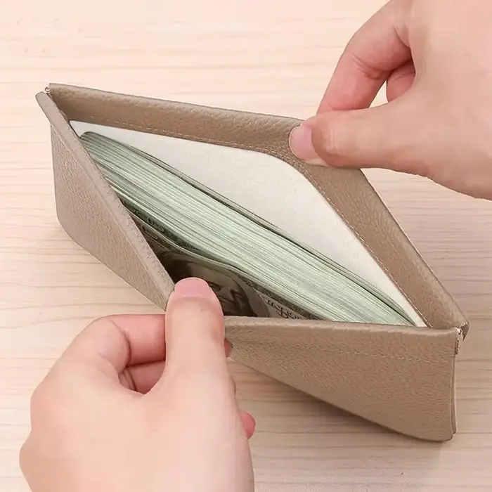 Portefeuille en cuir à fermeture automatique