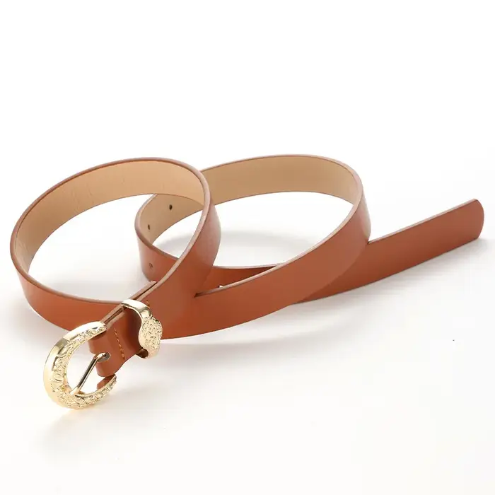 Ceinture pour femme haut de gamme à la mode avec boucle dorée gravée
