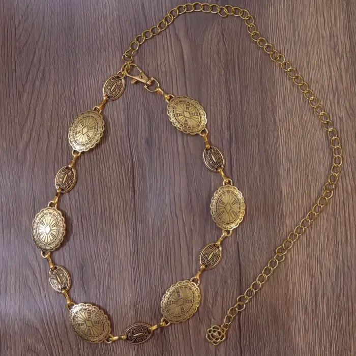 Ceinture en chaîne creuse de Style Boho, argent et or, ceinture de taille réglable avec incrustation en métal Vintage pour femmes, accessoires de bijouterie, 1 pièce