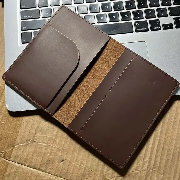 Juste de passeport en cuir véritable