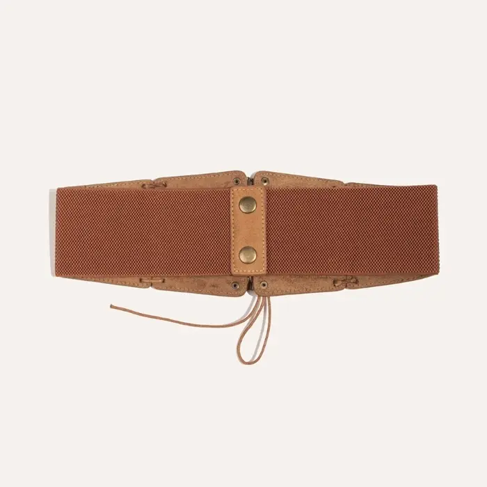Ceinture large façonnant taille