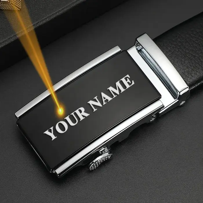 Ceinture en cuir avec nom personnalisé pour hommes