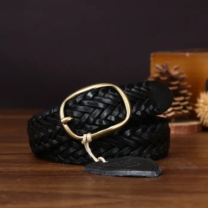 Ceinture en cuir artisanale avec boucle en cuivre