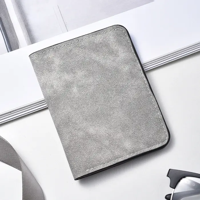 Portefeuille slim pour homme avec plusieurs fentes pour cartes et porte-carte d'identité, simili cui