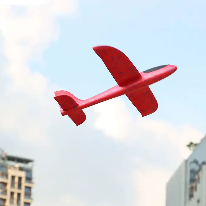 Avions planeurs à mouche gratuite