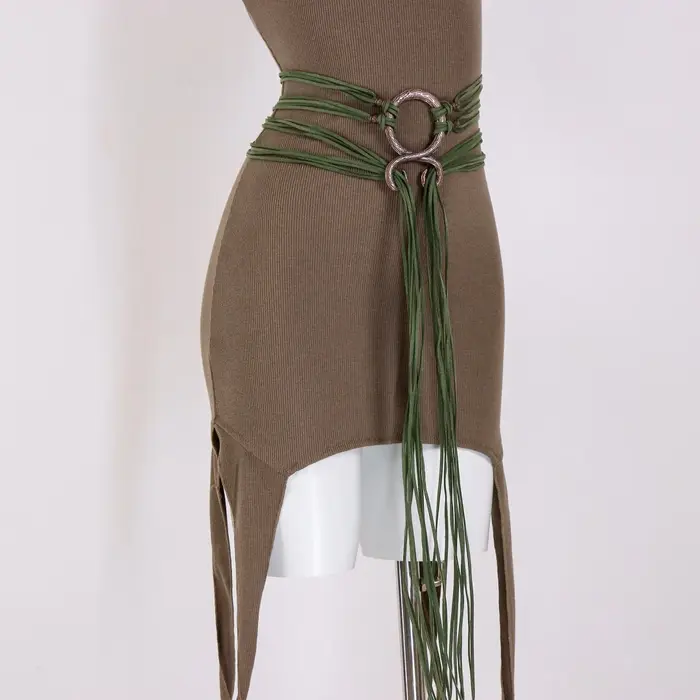 Ceinture longue à nœuds médiévale pour femmes